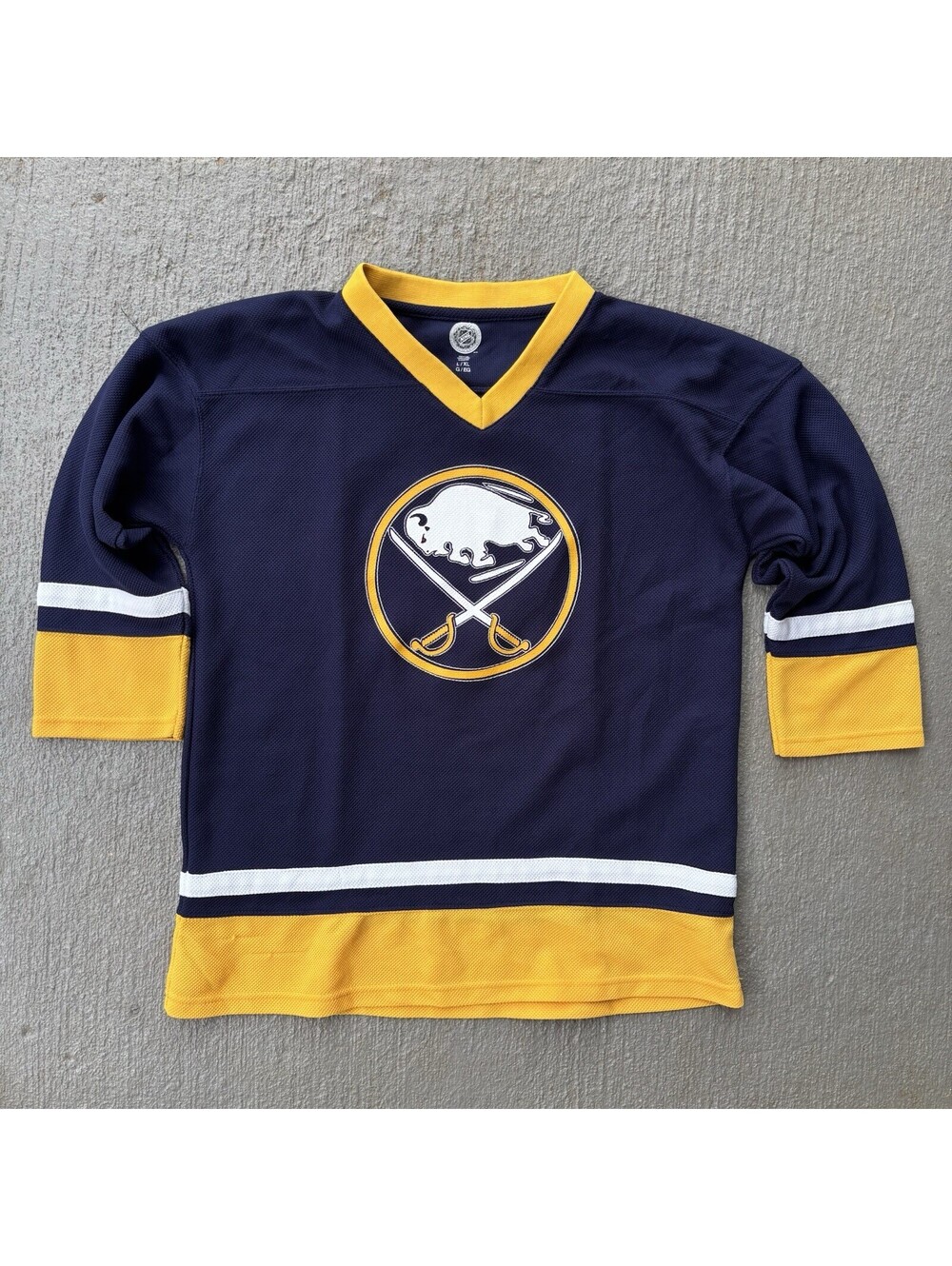 Buffalo sabers NHL Hockey Jersey YOUTH Large- XL